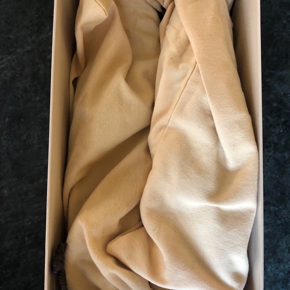 Women’s Louis Vuitton Vintage Patent Loafers NWTs - Picture 5 of 6